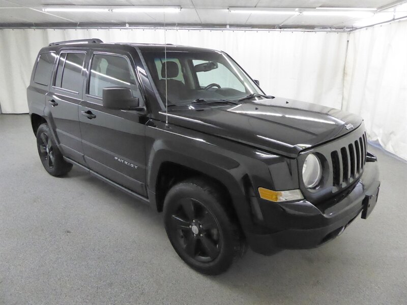 2017 Jeep Patriot High Altitude - Photo 1 - Downers Grove, IL 60515