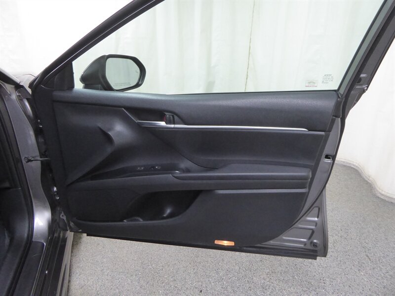 2018 TOYOTA CAMRY - Image 24