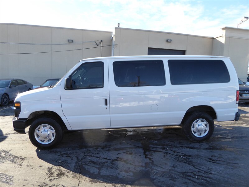 2013 FORD E-350 - Image 3