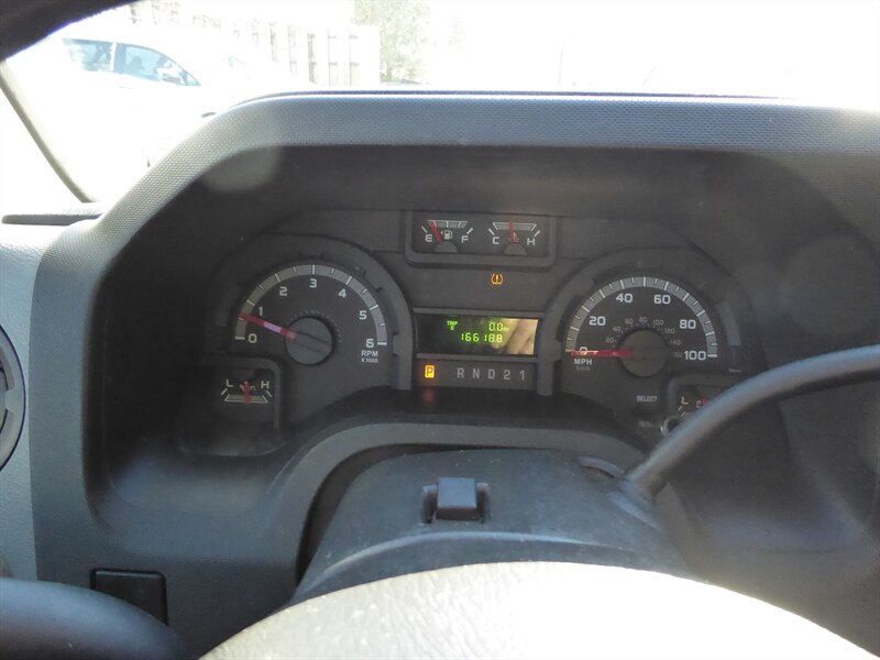 2013 FORD E-350 - Image 10