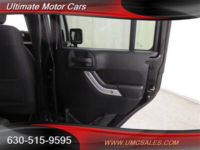 2011 Jeep Wrangler Sahara   - Photo 28 - Downers Grove, IL 60515