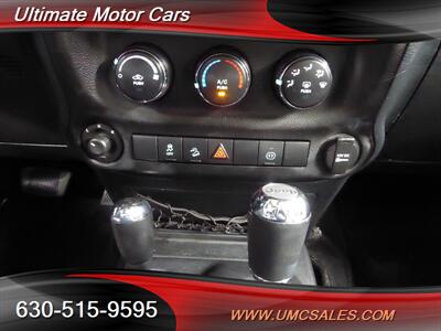 2011 Jeep Wrangler Sahara   - Photo 15 - Downers Grove, IL 60515