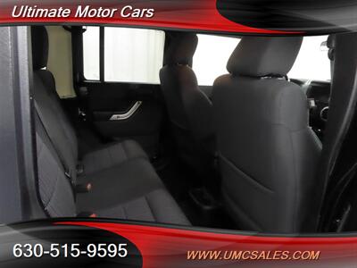 2011 Jeep Wrangler Sahara   - Photo 26 - Downers Grove, IL 60515