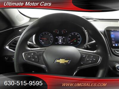 2020 Chevrolet Malibu LT   - Photo 11 - Downers Grove, IL 60515