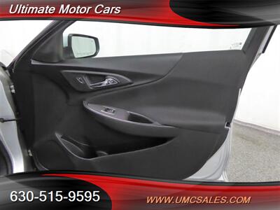 2020 Chevrolet Malibu LT   - Photo 23 - Downers Grove, IL 60515