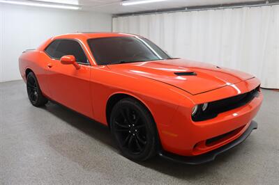 2016 Dodge Challenger SXT Coupe