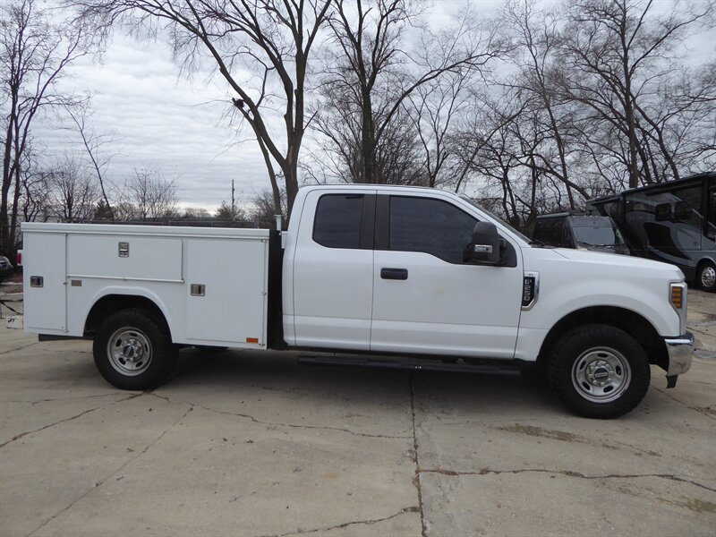2019 FORD F-250 - Image 8