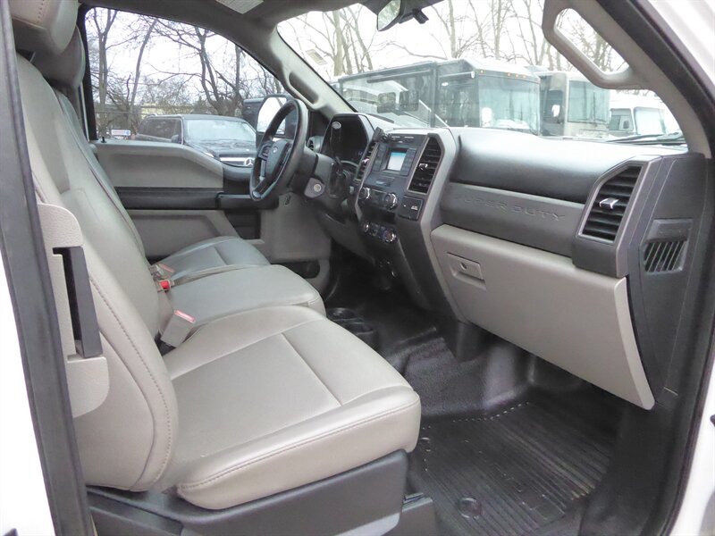2019 FORD F-250 - Image 24