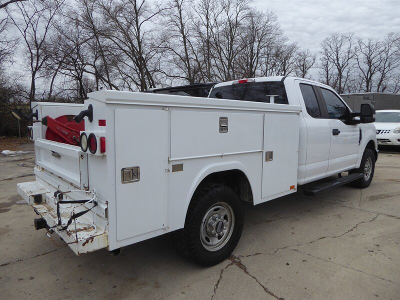 2019 FORD F-250 - Image 7