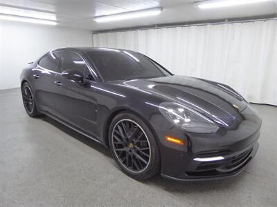 2018 Porsche Panamera 4 Sedan