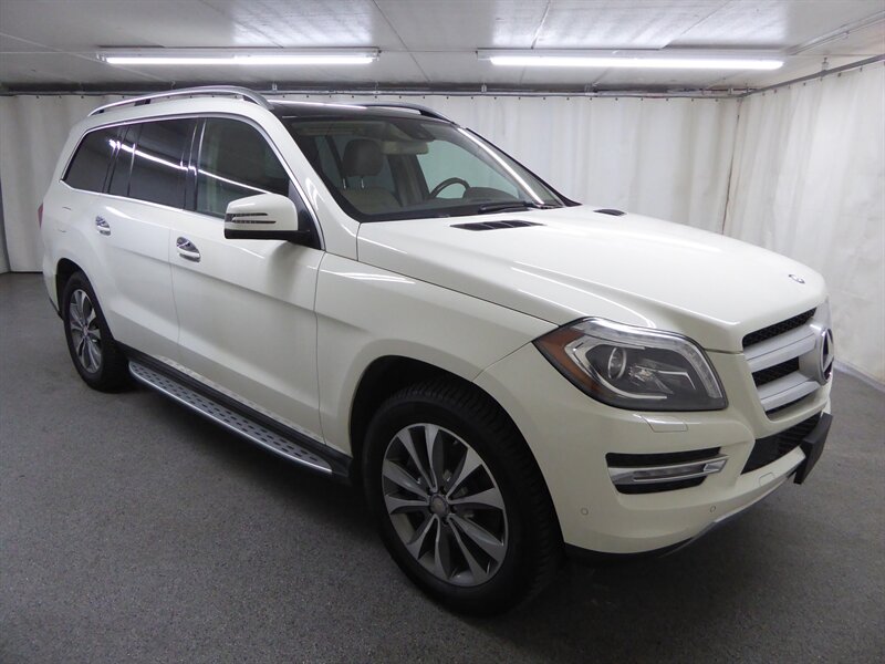 2013 Mercedes-Benz GL 450 4MATIC - Photo 1 - Downers Grove, IL 60515