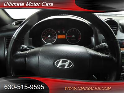 2003 Hyundai Tiburon GT V6   - Photo 11 - Downers Grove, IL 60515