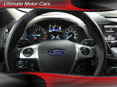 2014 Ford Escape Titanium   - Photo 11 - Downers Grove, IL 60515