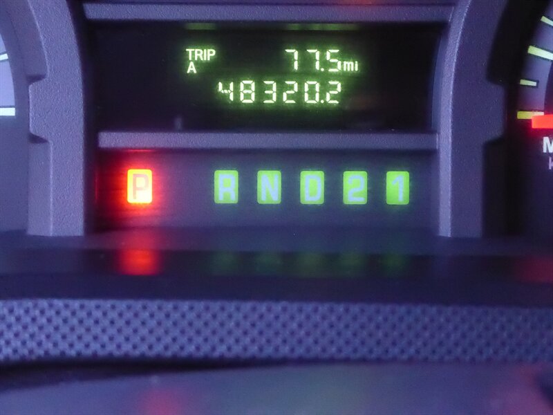 2009 FORD E-350 - Image 12