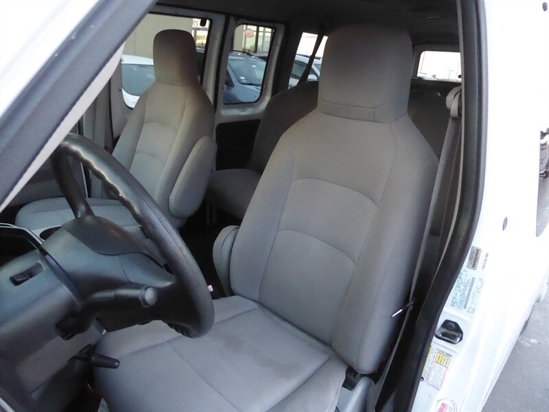 2009 FORD E-350 - Image 16
