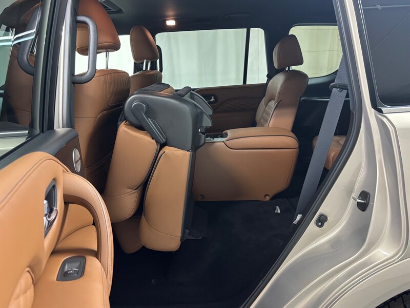 2024 INFINITI QX80 Sensory   - Photo 20 - Downers Grove, IL 60515