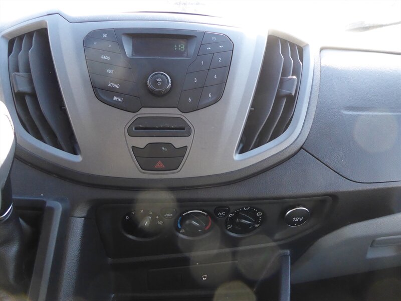 2017 CHEVROLET EXPRESS - Image 12