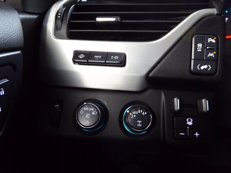 2019 Gmc Yukon XL SLT photo 19