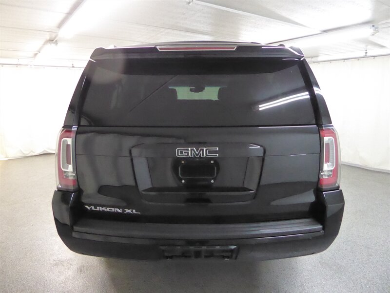 2019 Gmc Yukon XL SLT photo 6