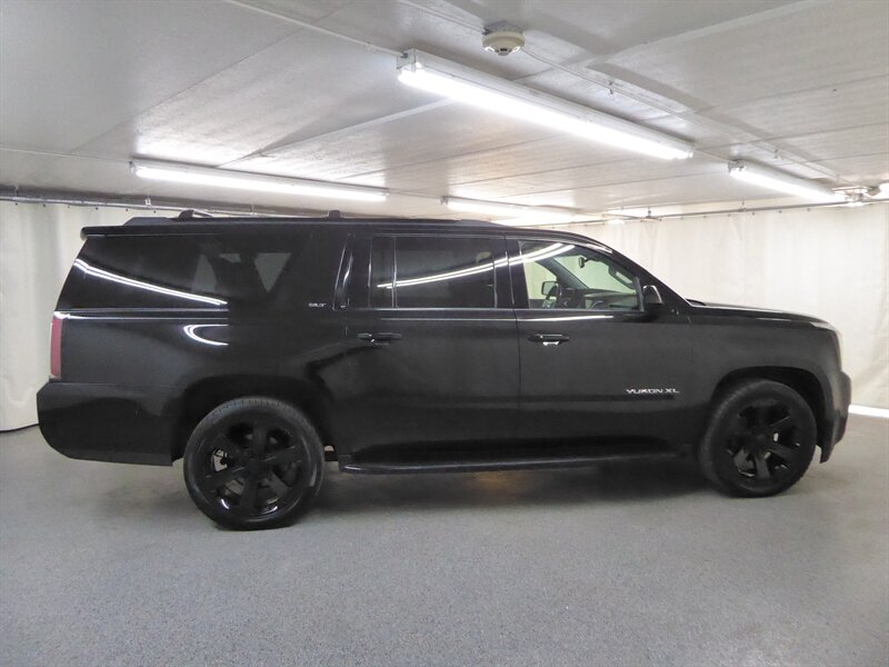 2019 Gmc Yukon XL SLT photo 8
