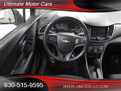 2018 Chevrolet Trax LS   - Photo 10 - Downers Grove, IL 60515