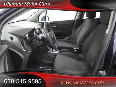 2018 Chevrolet Trax LS   - Photo 20 - Downers Grove, IL 60515