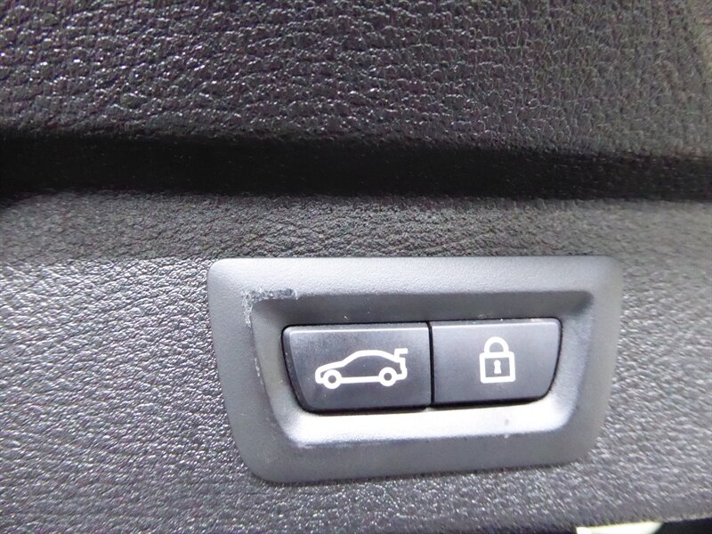 2017 BMW X5 - Image 36