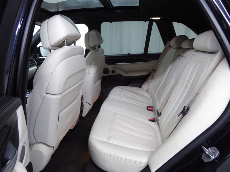 2017 BMW X5 - Image 29