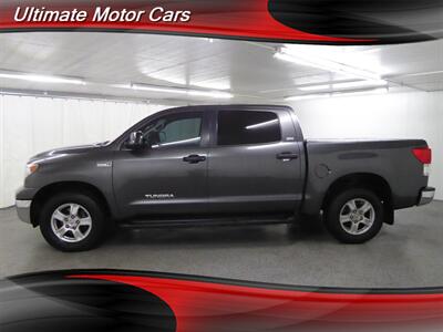 2011 Toyota Tundra Grade   - Photo 4 - Downers Grove, IL 60515