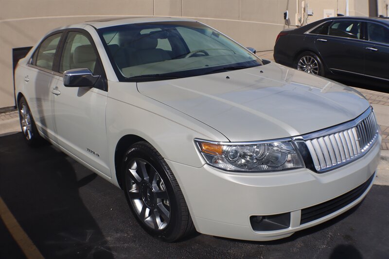Gold 2006 Lincoln Zephyr Sedan Front-Wheel Drive Automatic
