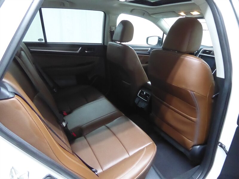 2018 SUBARU OUTBACK - Image 30