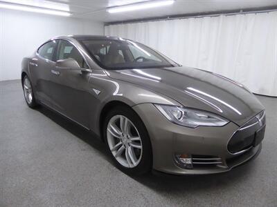 2015 Tesla Model S 70D Sedan