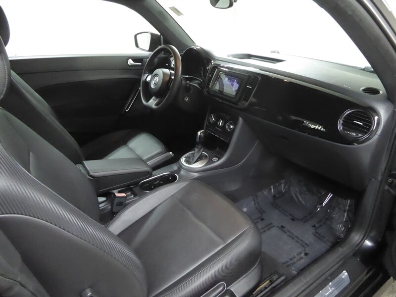 2016 VOLKSWAGEN BEETLE - Image 20