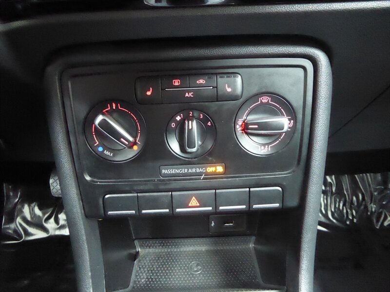 2016 VOLKSWAGEN BEETLE - Image 14