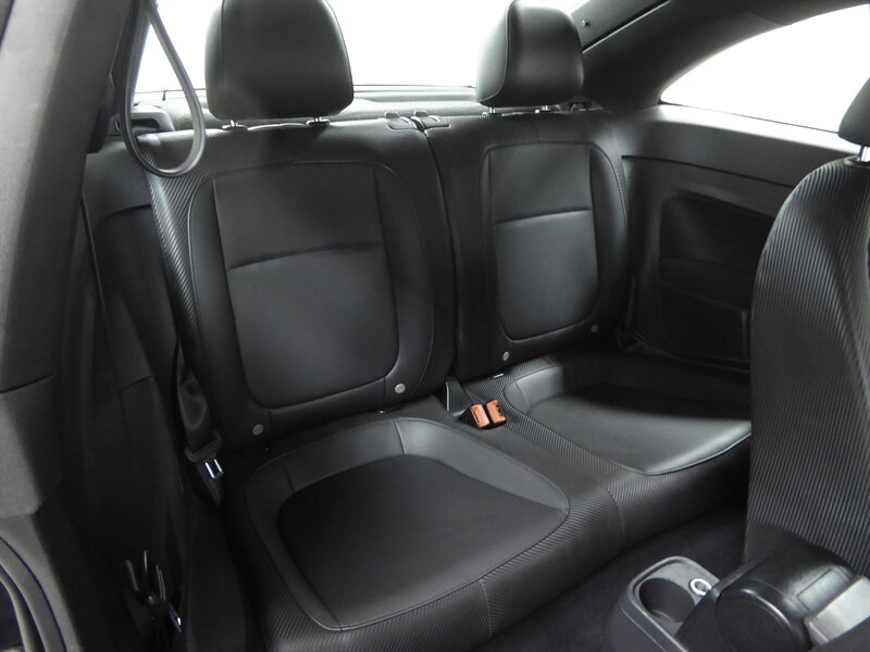 2016 VOLKSWAGEN BEETLE - Image 23