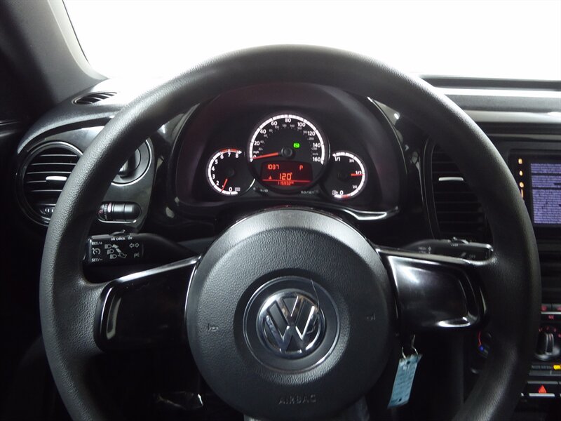 2016 VOLKSWAGEN BEETLE - Image 11