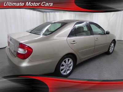 2004 Toyota Camry XLE V6   - Photo 7 - Downers Grove, IL 60515