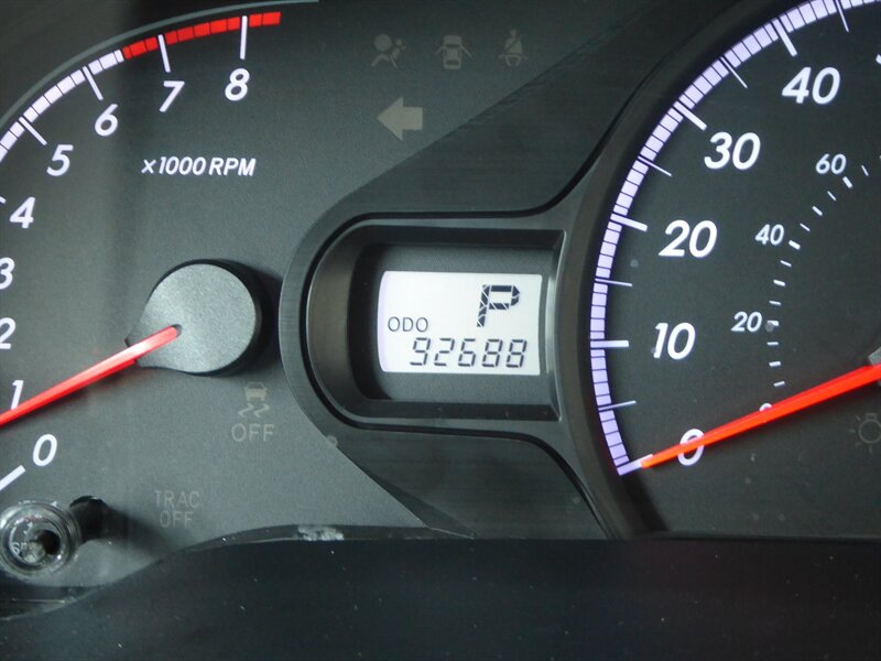 2014 TOYOTA SIENNA - Image 12