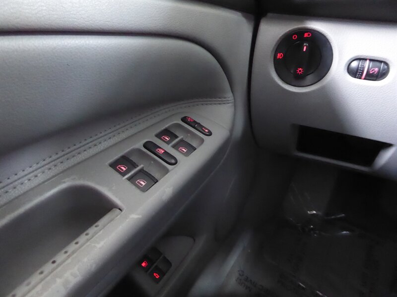 2003 VOLKSWAGEN PASSAT - Image 15