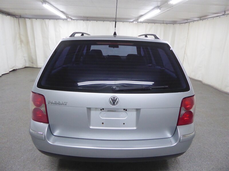 2003 VOLKSWAGEN PASSAT - Image 6
