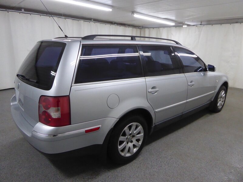 2003 VOLKSWAGEN PASSAT - Image 7