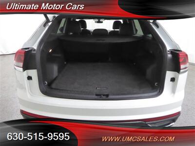 2020 Volkswagen Atlas Cross Sport V6 SE 4Motion   - Photo 33 - Downers Grove, IL 60515