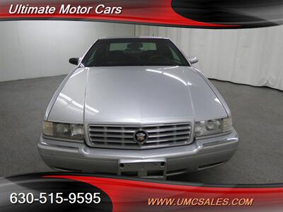 2001 Cadillac Eldorado ESC   - Photo 2 - Downers Grove, IL 60515