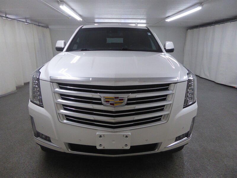 2016 Cadillac Escalade ESV Platinum  
