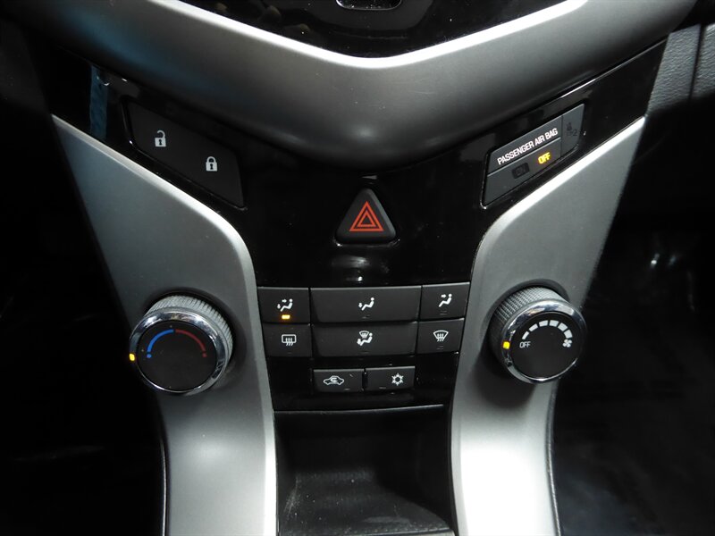 2014 CHEVROLET CRUZE - Image 17