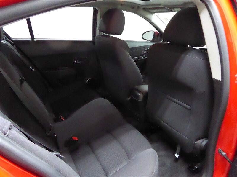 2014 CHEVROLET CRUZE - Image 30