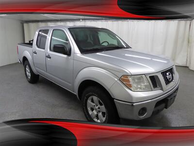 2010 Nissan Frontier LE   - Photo 1 - Downers Grove, IL 60515