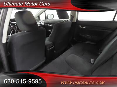 2013 Honda Civic LX   - Photo 23 - Downers Grove, IL 60515