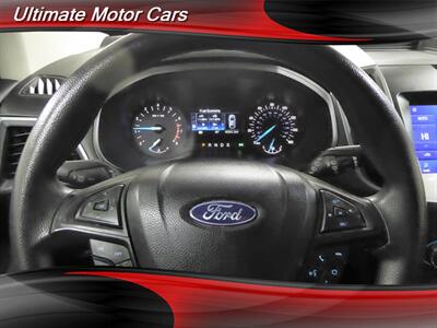 2020 Ford Edge SE   - Photo 11 - Downers Grove, IL 60515