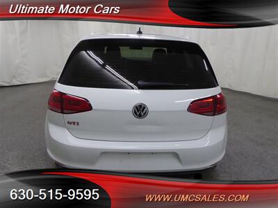 2017 Volkswagen Golf GTI SE   - Photo 6 - Downers Grove, IL 60515